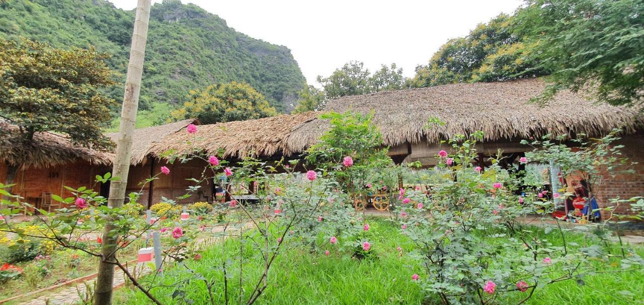 Quoc Khanh Bamboo Homestay นิญบิ่ญ ภายนอก รูปภาพ