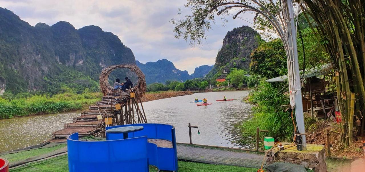 Quoc Khanh Bamboo Homestay นิญบิ่ญ ภายนอก รูปภาพ
