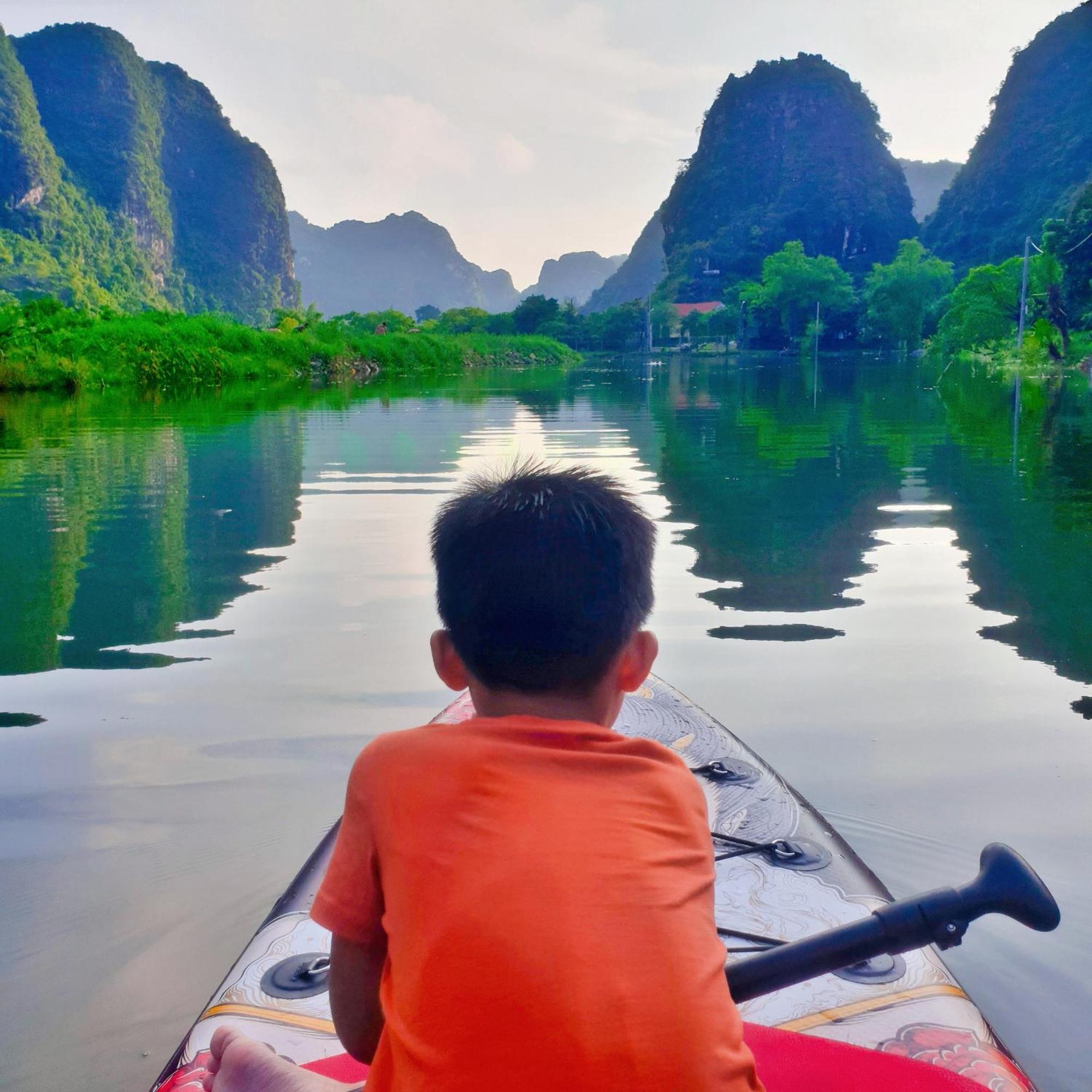 Quoc Khanh Bamboo Homestay นิญบิ่ญ ภายนอก รูปภาพ