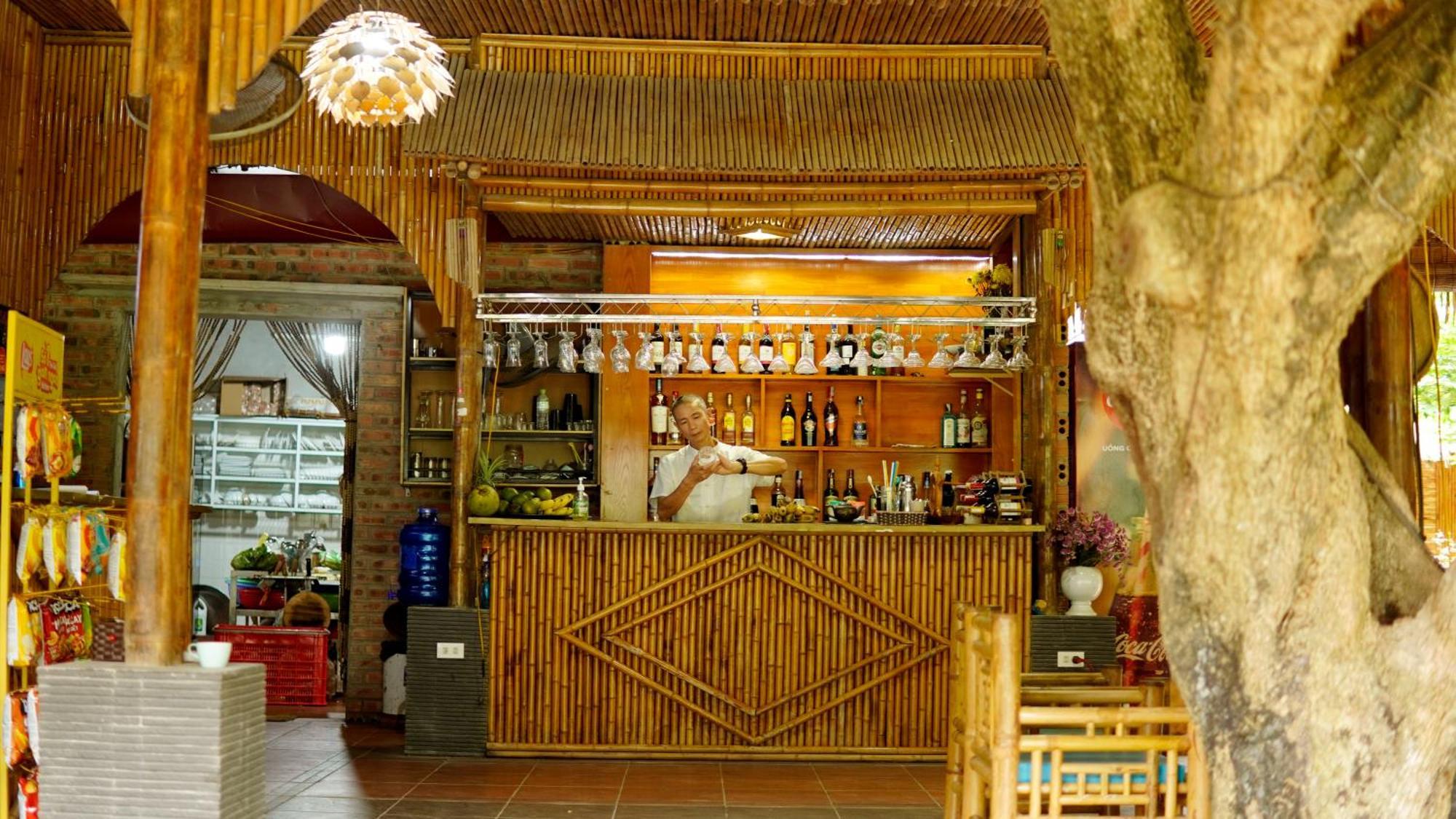 Quoc Khanh Bamboo Homestay นิญบิ่ญ ภายนอก รูปภาพ