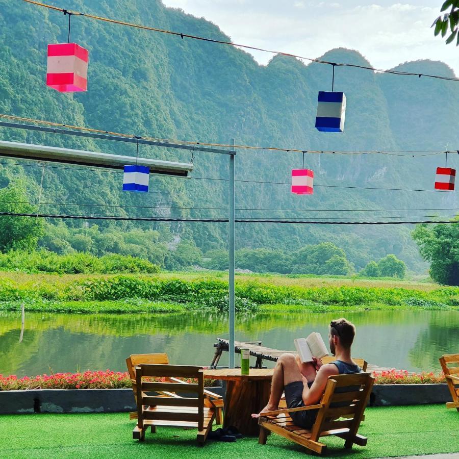 Quoc Khanh Bamboo Homestay นิญบิ่ญ ภายนอก รูปภาพ